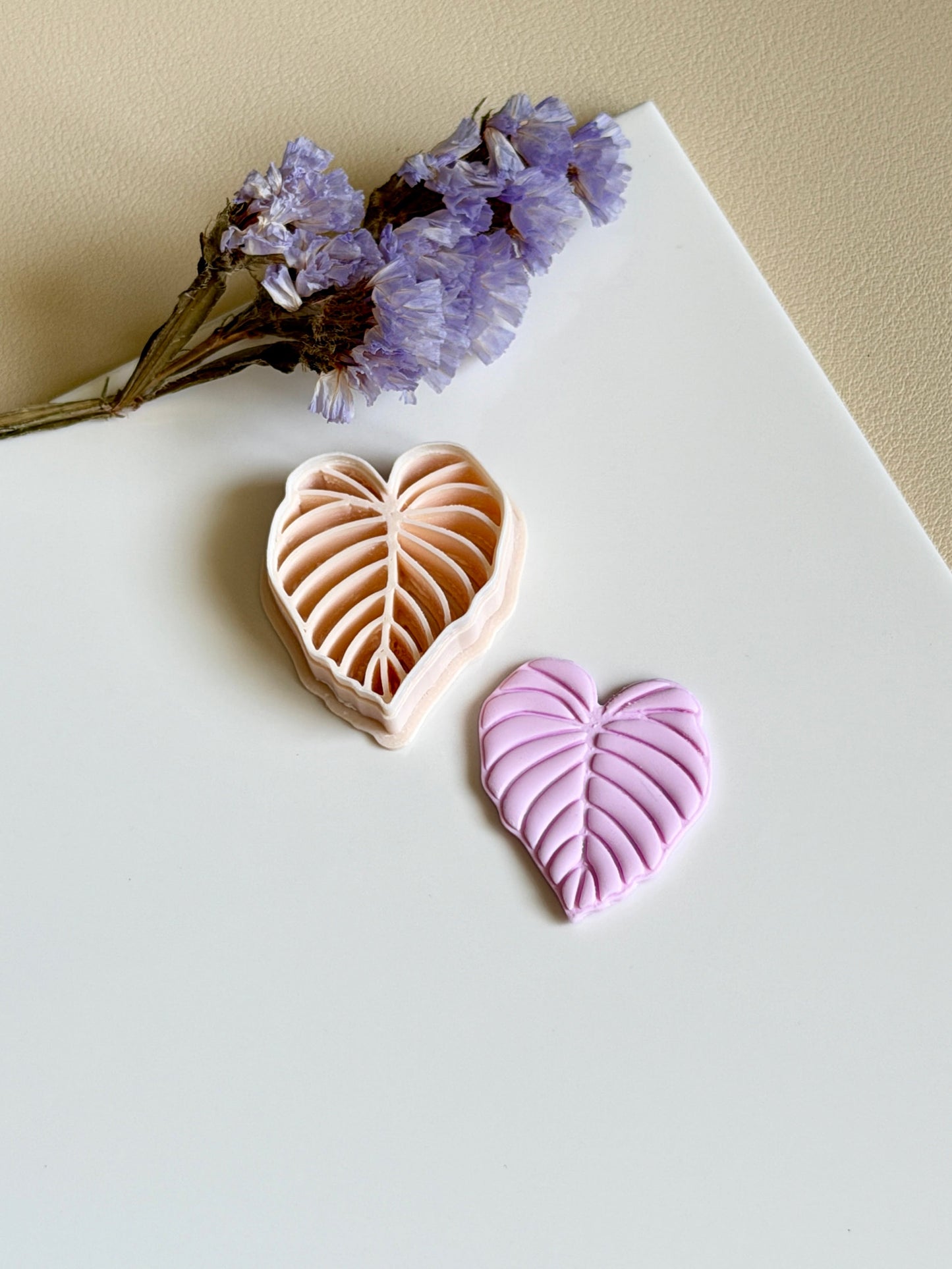 Forest leaf | Clay cutter