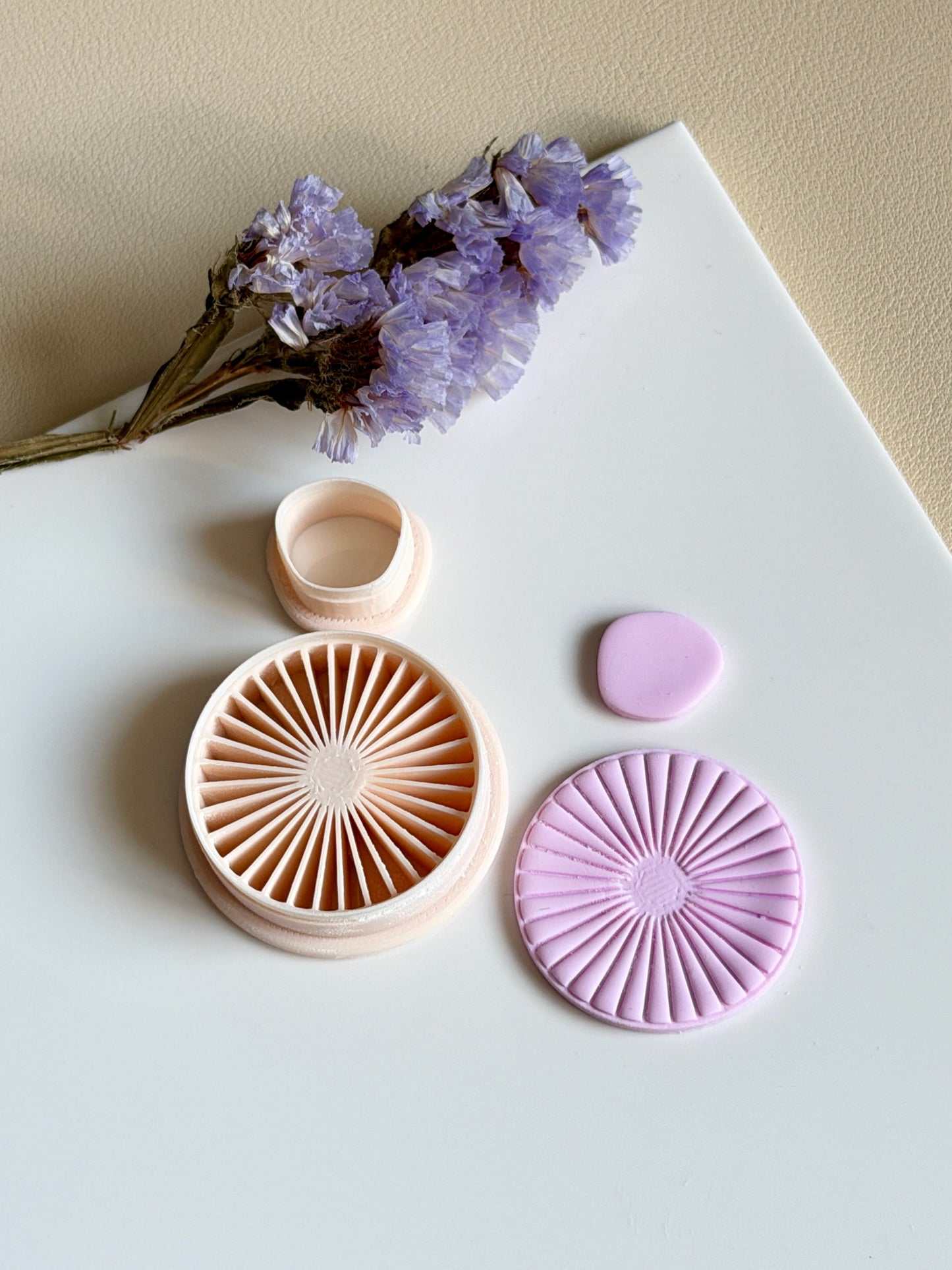 Japanese fan | Clay cutter