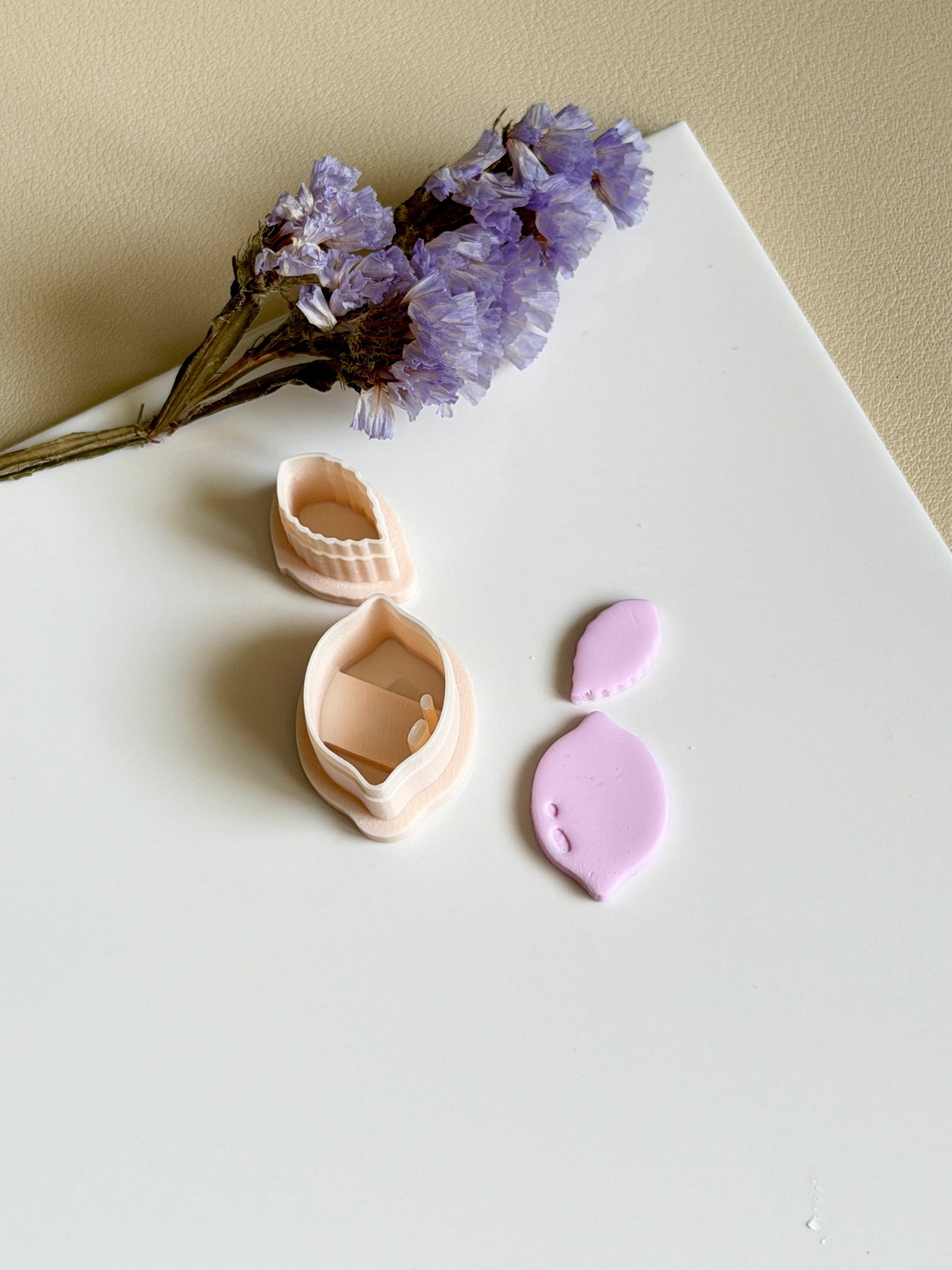 Juicy lemon | Clay cutter