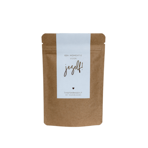 (Voeten)badzout met rozenblaadjes | 'Momentje voor jezelf'