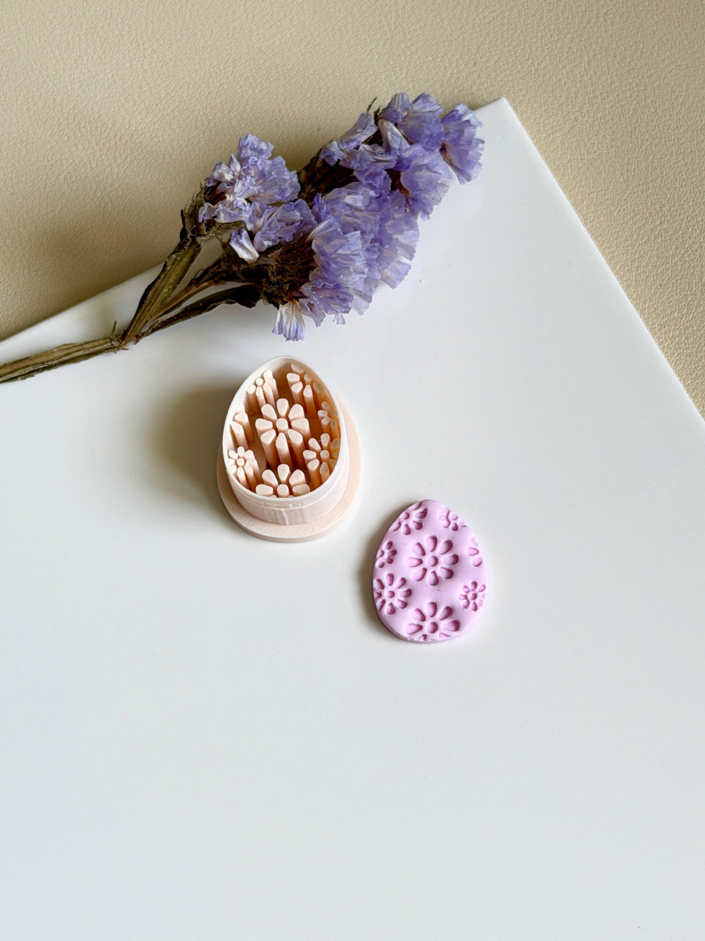 Flower egg | Clay cutter