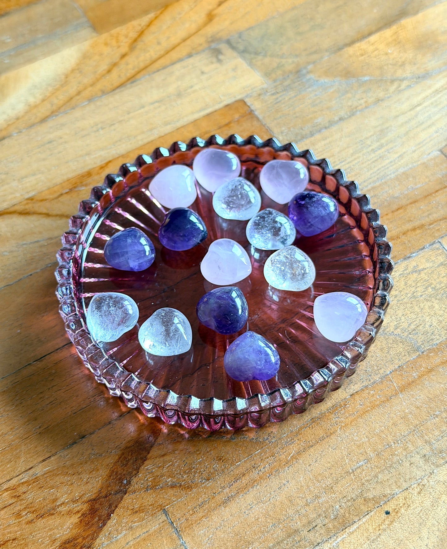 Gouden Driehoek edelstenen | Hart - rozenkwarts, amethist, bergkristal