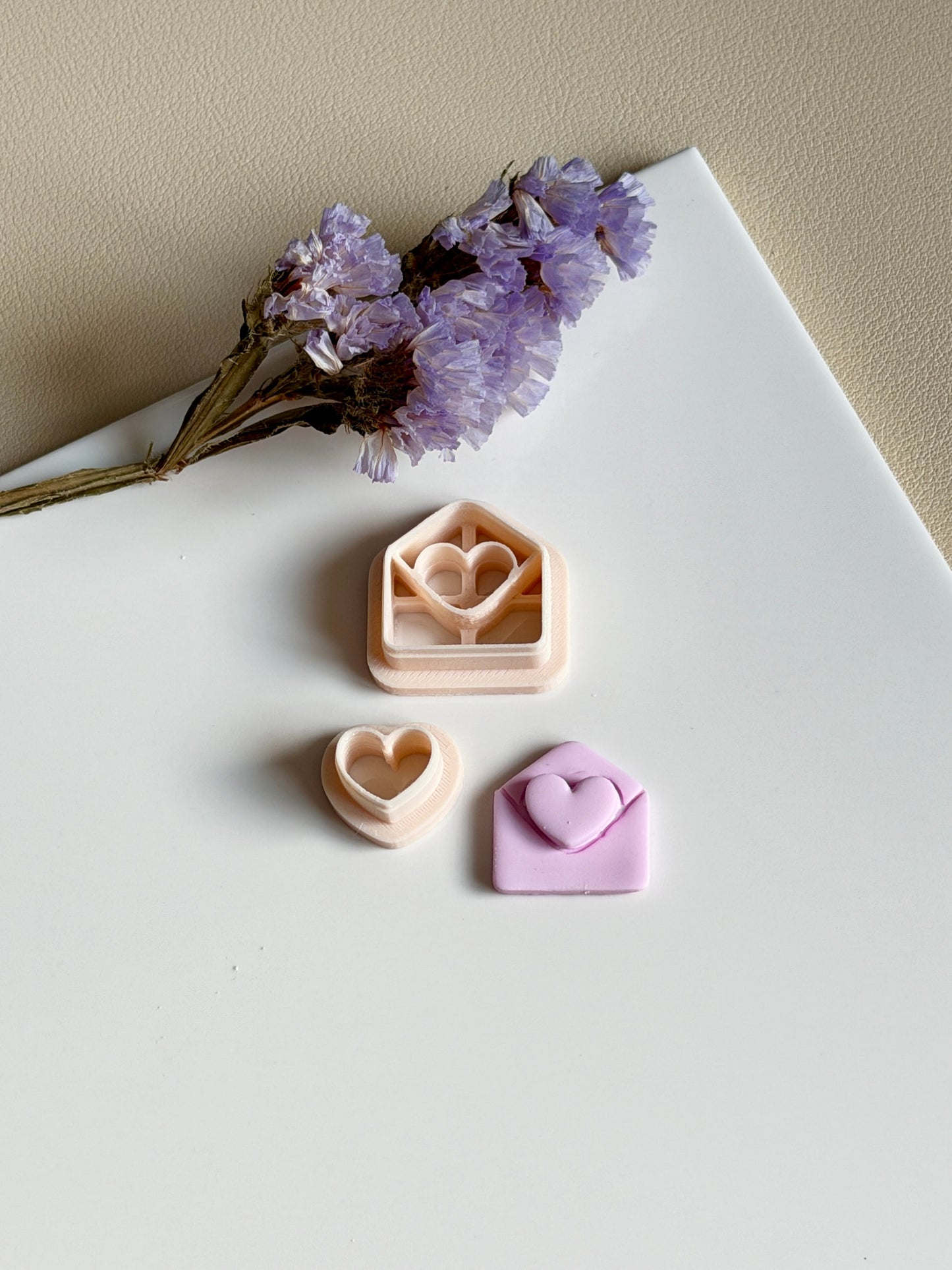 Love envelop | Clay cutter