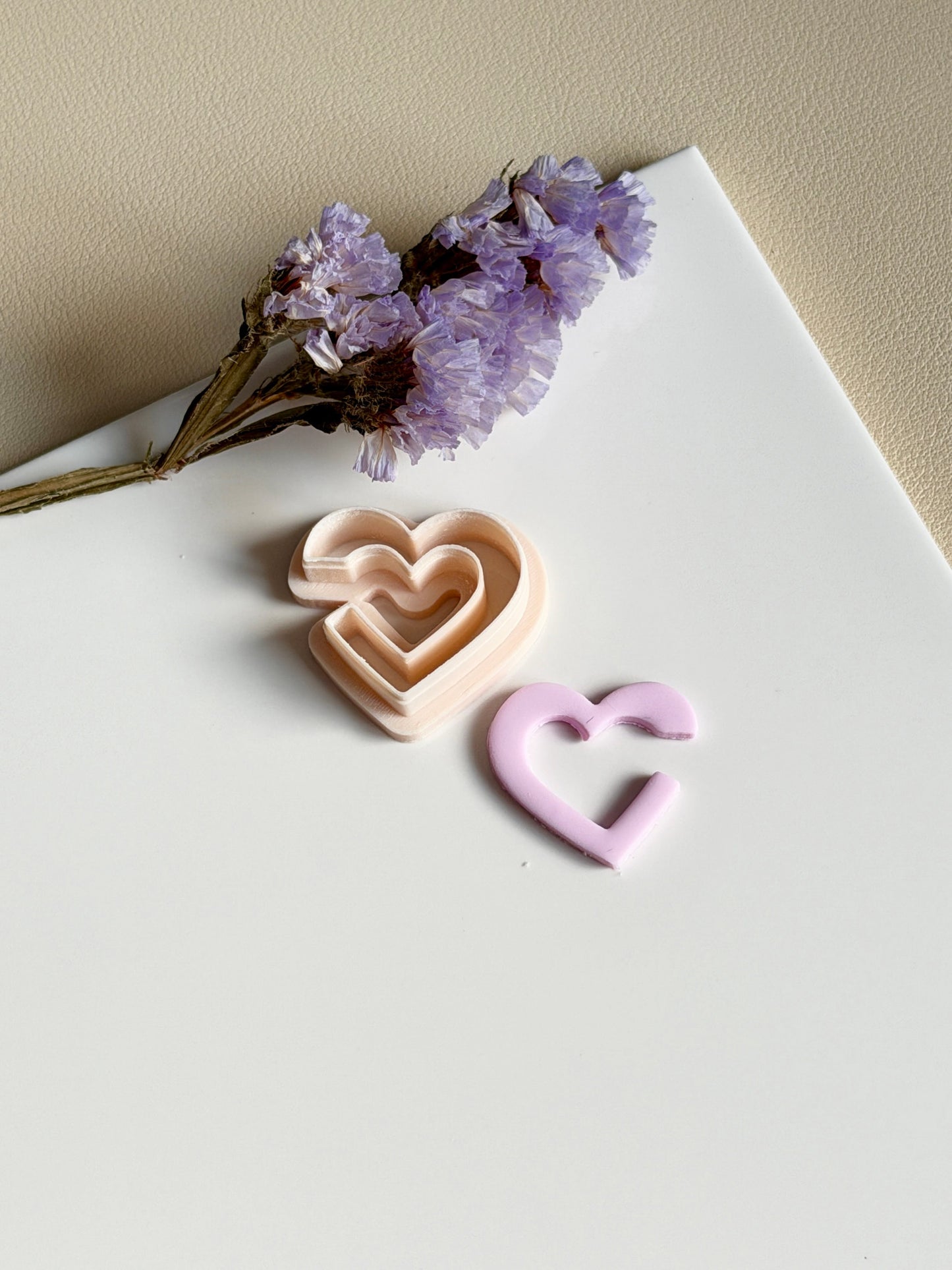 Open heart | Clay cutter