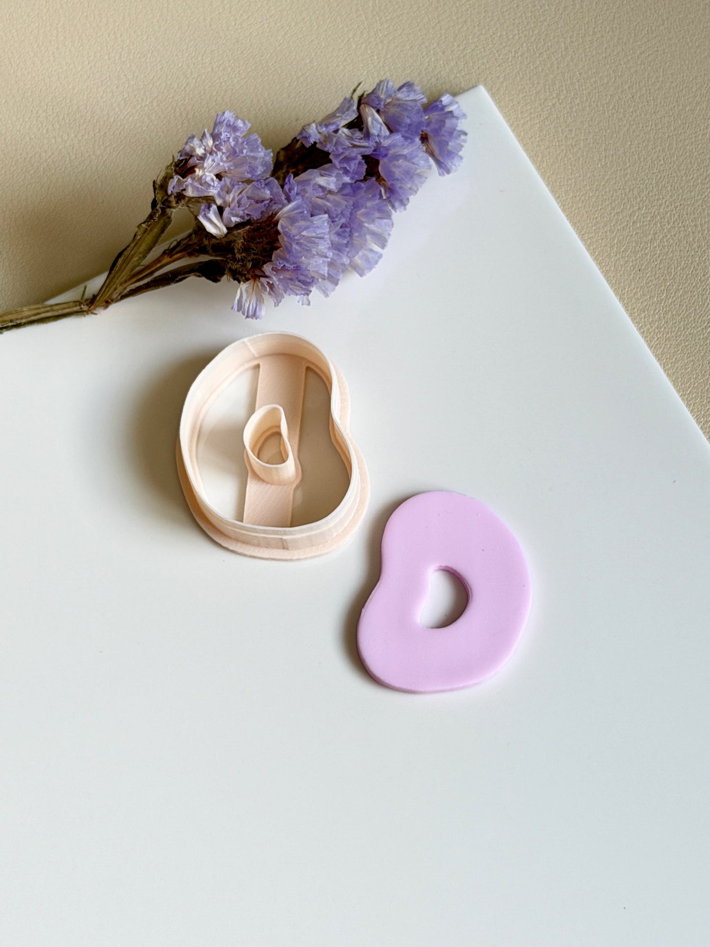 Organic egg | Clay cutter