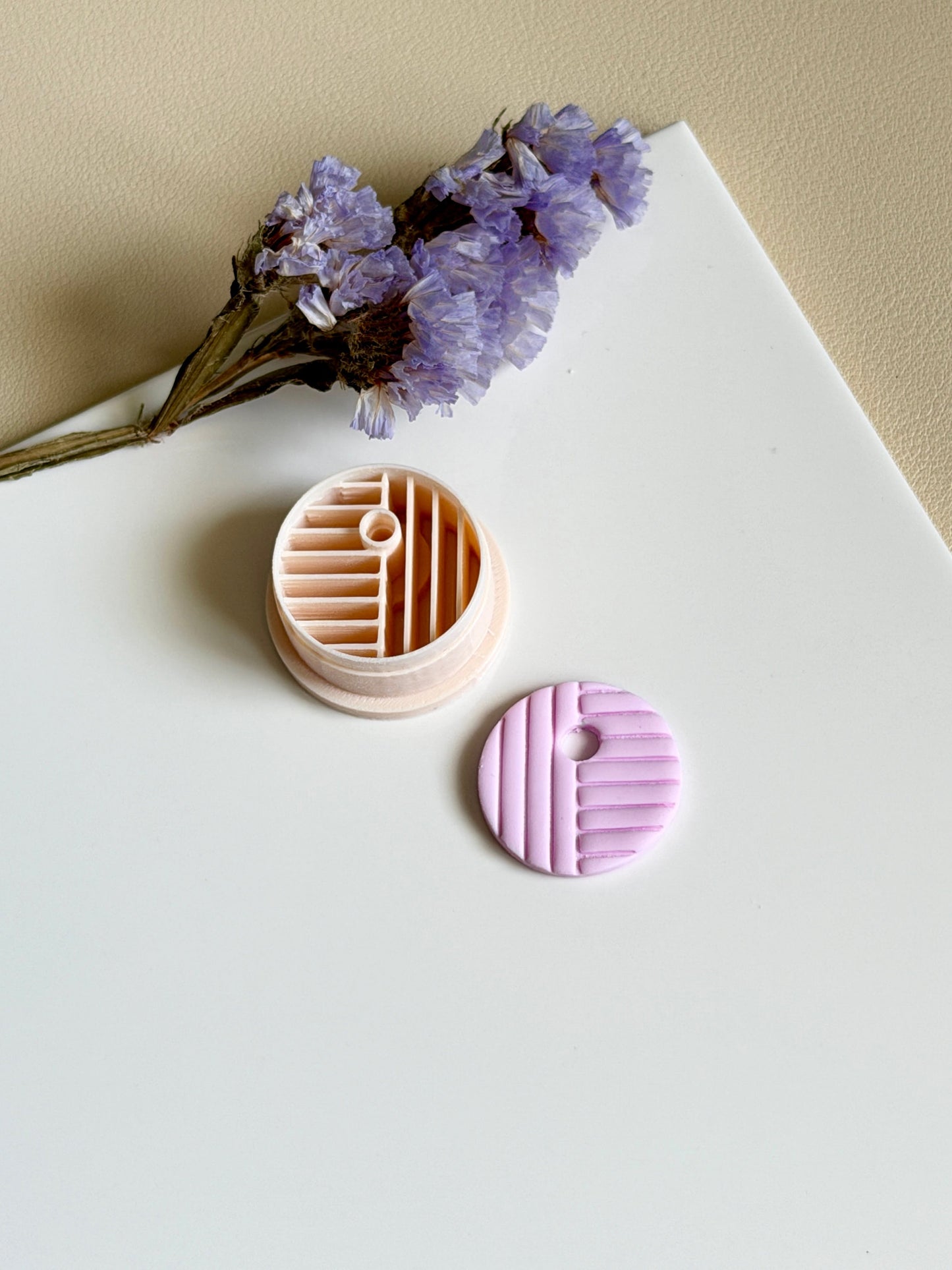 Round stripes | Clay cutter