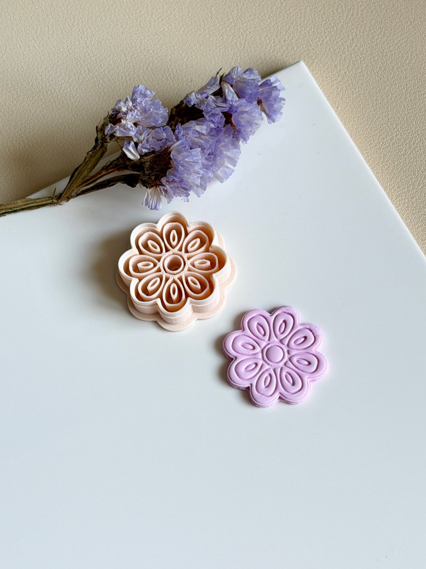 Simple daisy | Clay cutter
