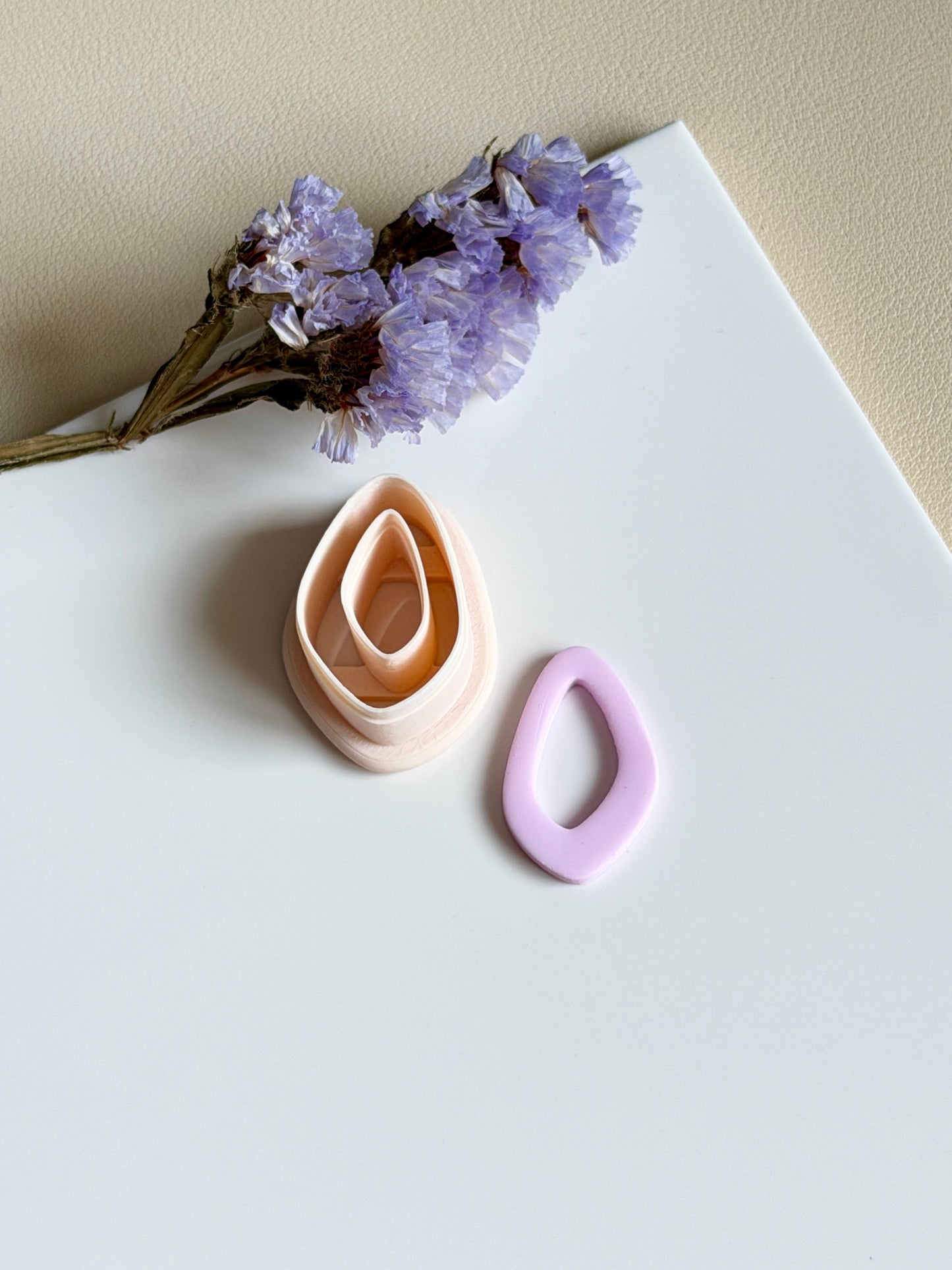 Statement drop | Clay cutter