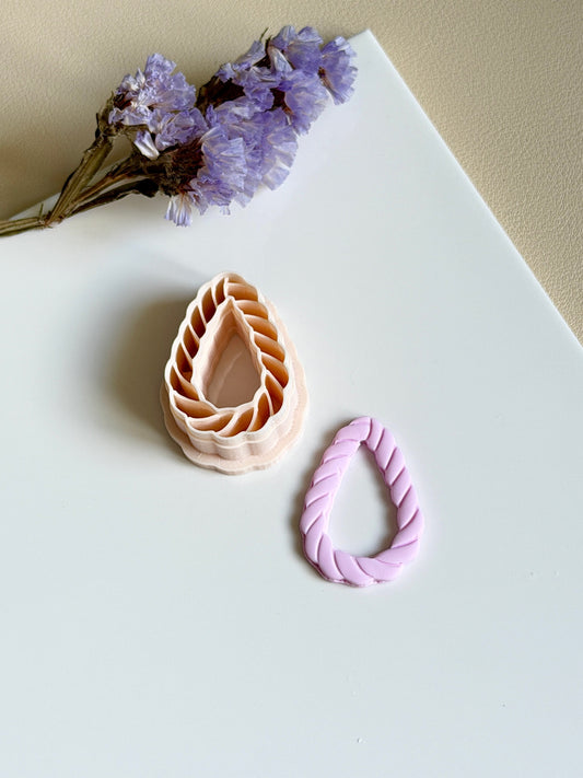 Swirl drop | Clay cutter